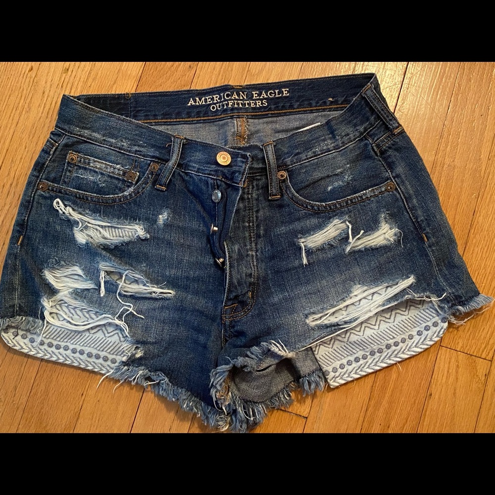 American Eagle hi-rise festival shorts, size 6
